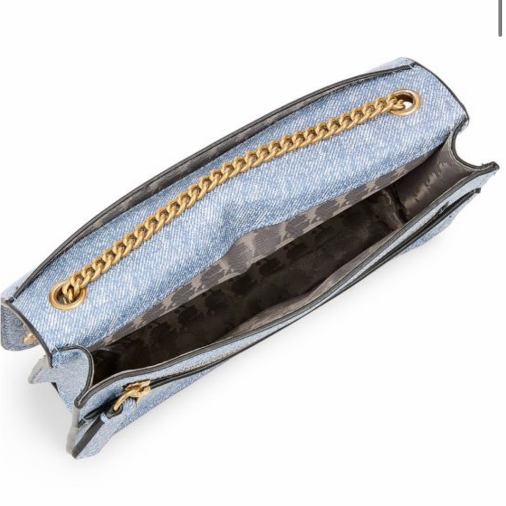 KARL LAGERFELD PARIS
Kosette Leather Wallet Crossbody
Crafted w/ leather denim - Picture 5 of 10